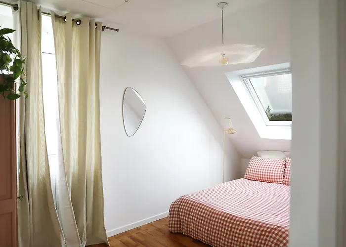 Chambres Dans Maison Familiale A Plougastel Dalouas, A 20 Minutes De Brest
